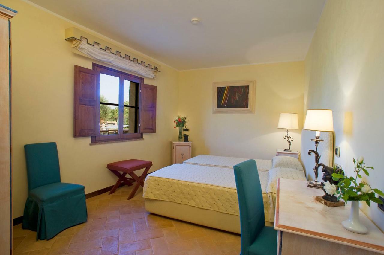 & Hotel